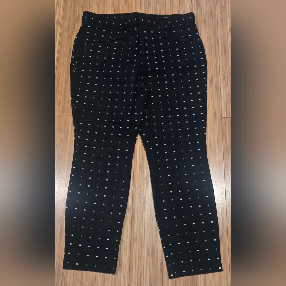 GAP Black Patterned Casual Pants